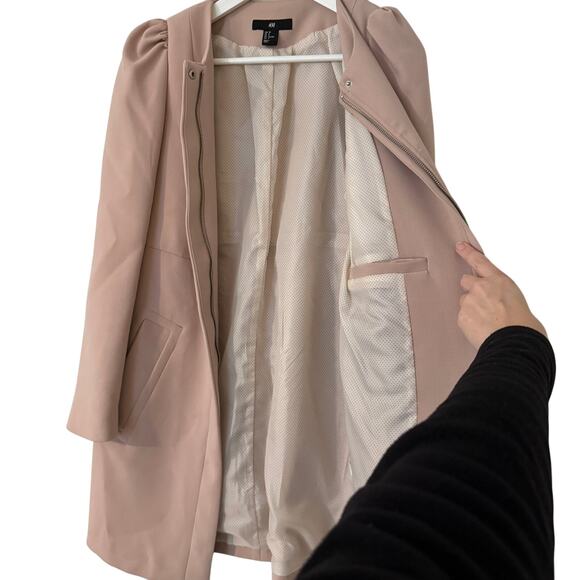 H&M Blush Pink Gathered Shoulder Lightweight Overcoat Jacket Size 8 - Picture 2 of 5